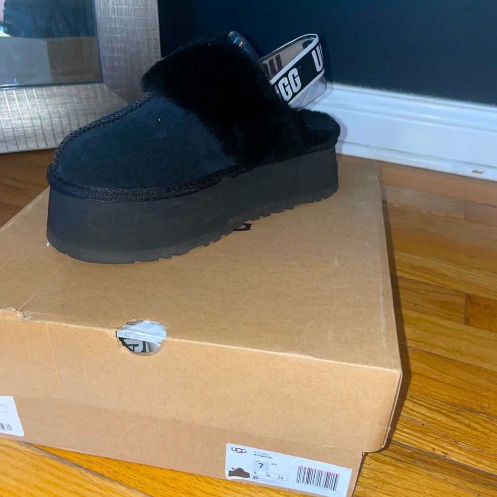Platform Ugg Slides